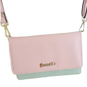 Bewaltz pastel Pink n mint crossover wallet purse NWOT